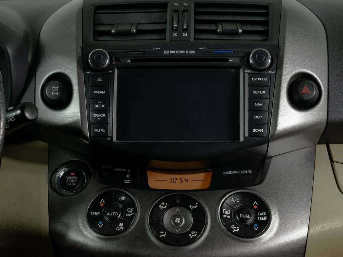 Toyota RAV4 с пробегом — 2010 год. Фото: #8