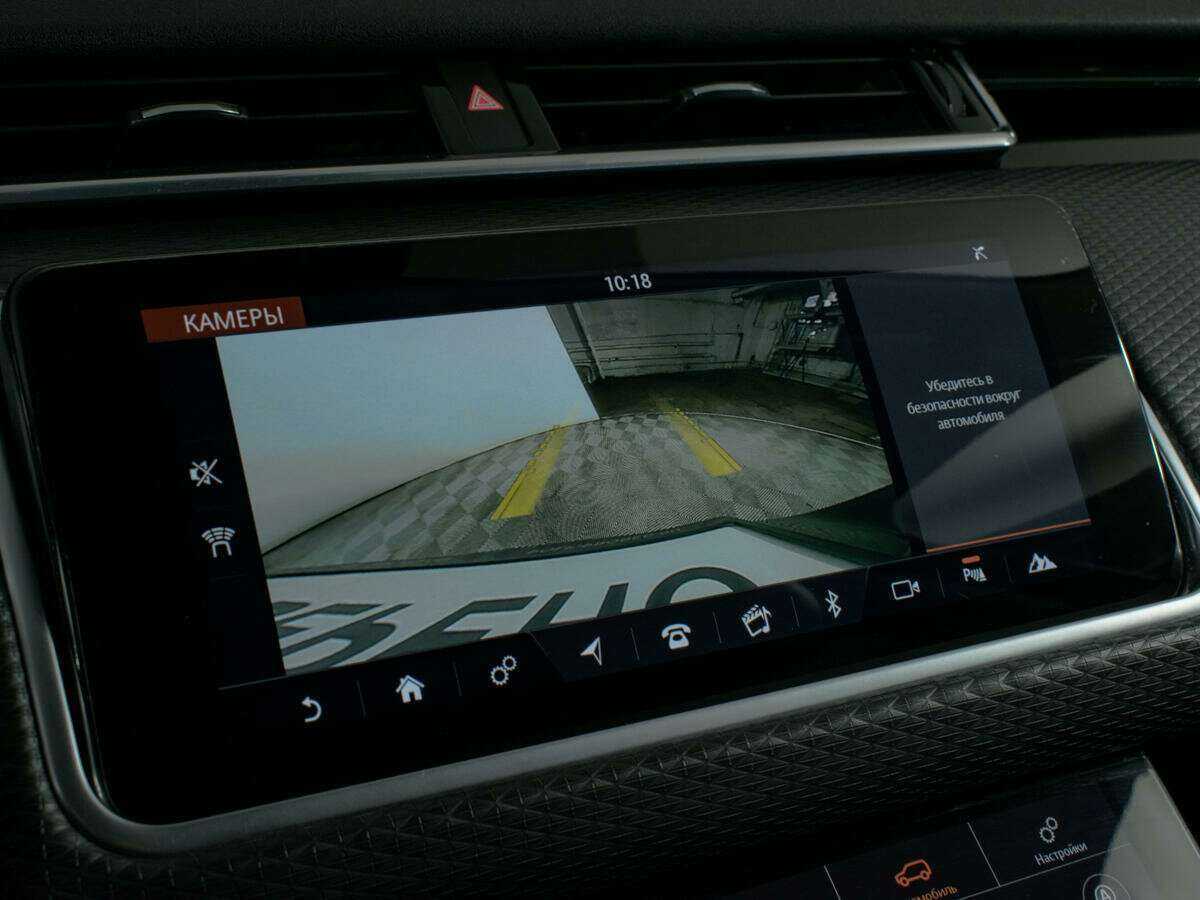 Land Rover Range Rover Velar с пробегом — 2018 год. Фото: #20