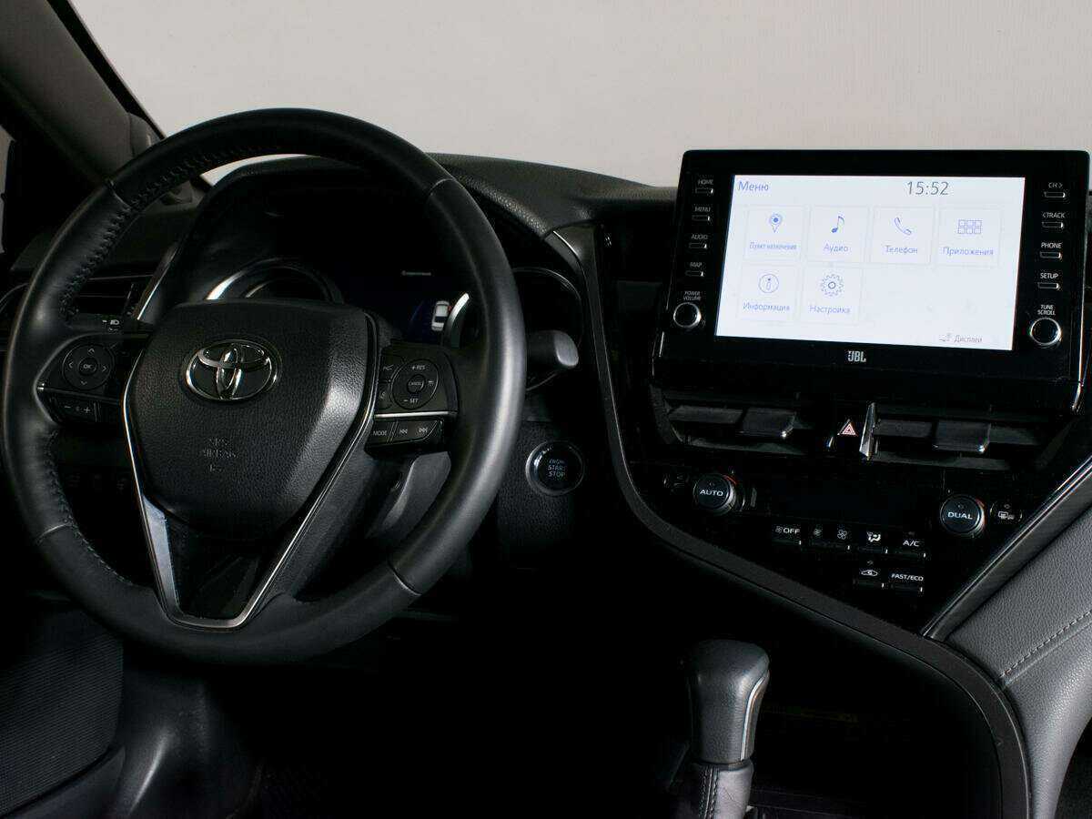 Toyota Camry с пробегом — 2021 год. Фото: #9