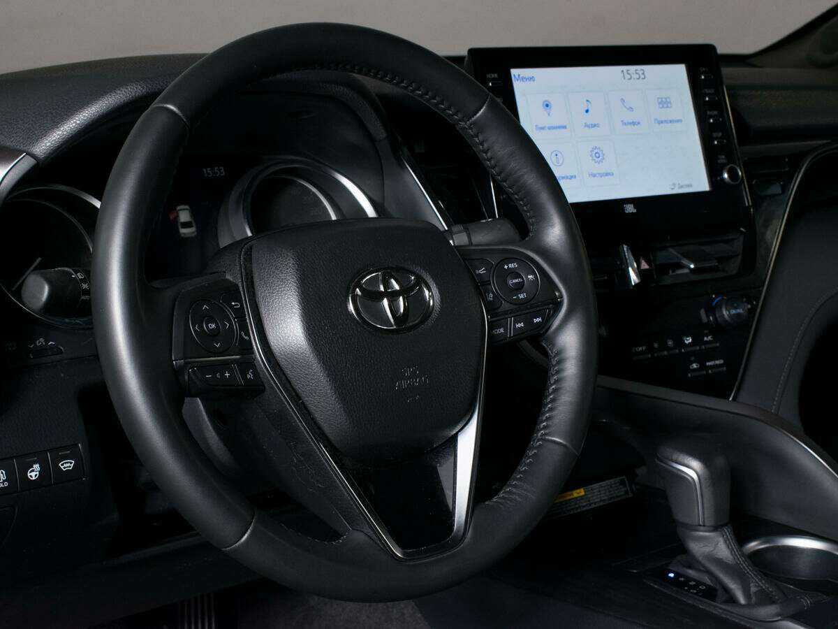 Toyota Camry с пробегом — 2021 год. Фото: #12