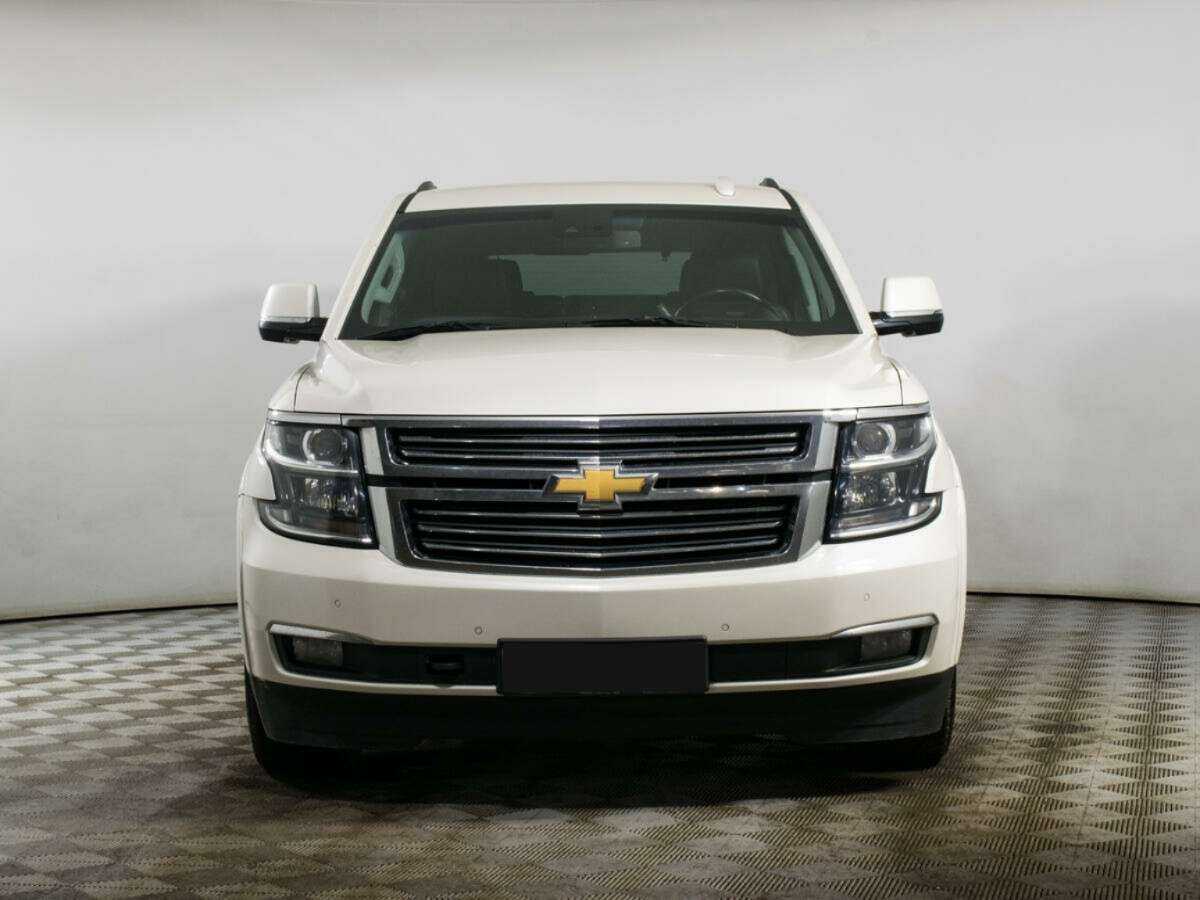 Chevrolet Tahoe с пробегом — 2016 год. Фото: #1
