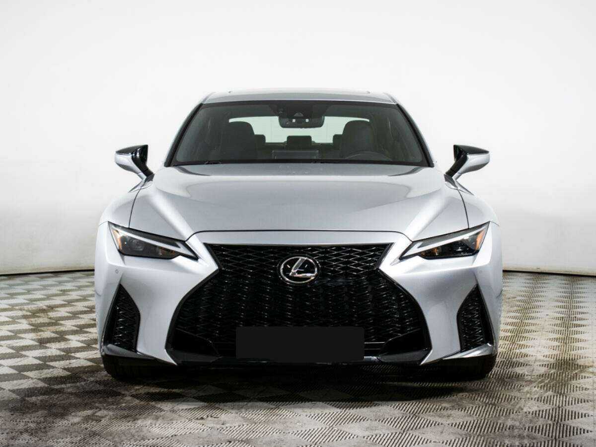 Lexus IS с пробегом — 2021 год. Фото: #1