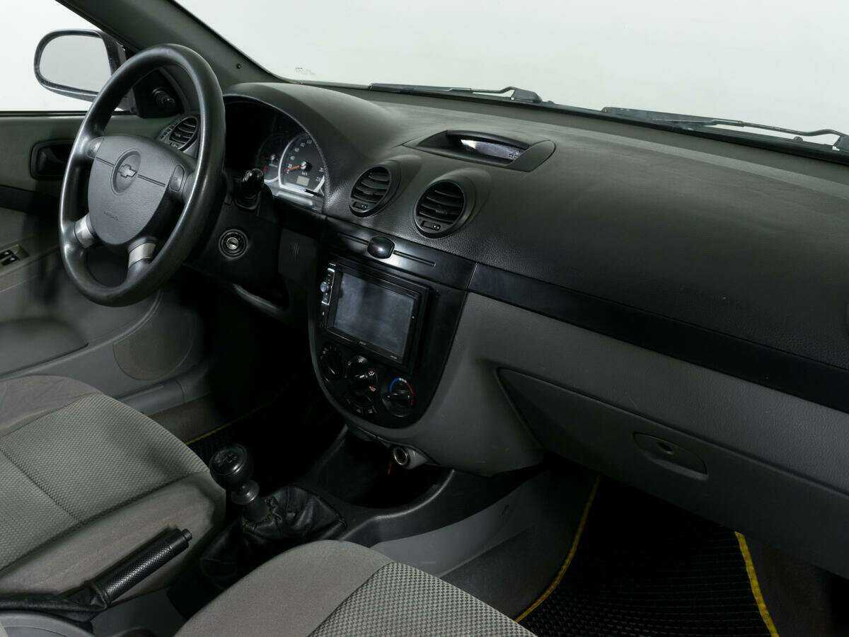 Chevrolet Lacetti с пробегом — 2009 год. Фото: #8