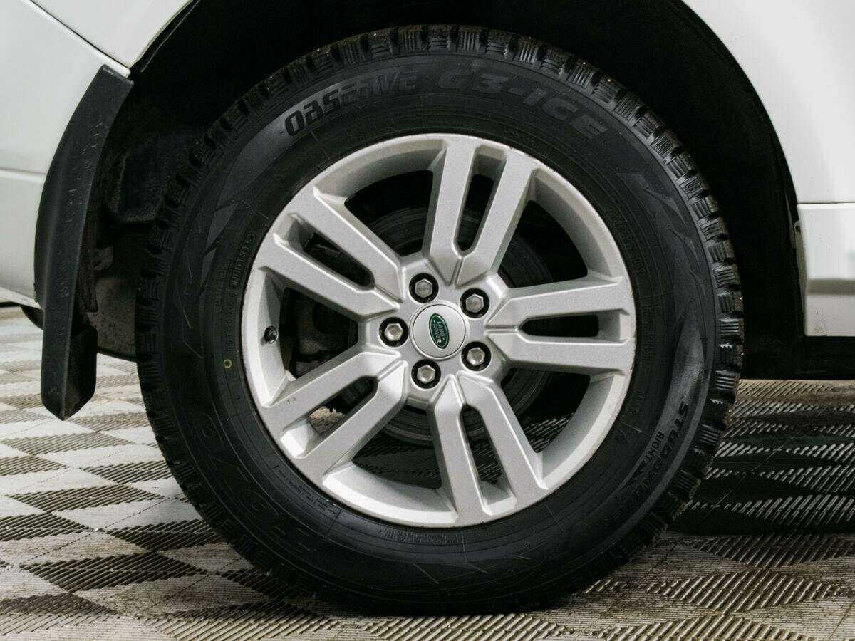 Land Rover Freelander с пробегом — 2014 год. Фото: #17