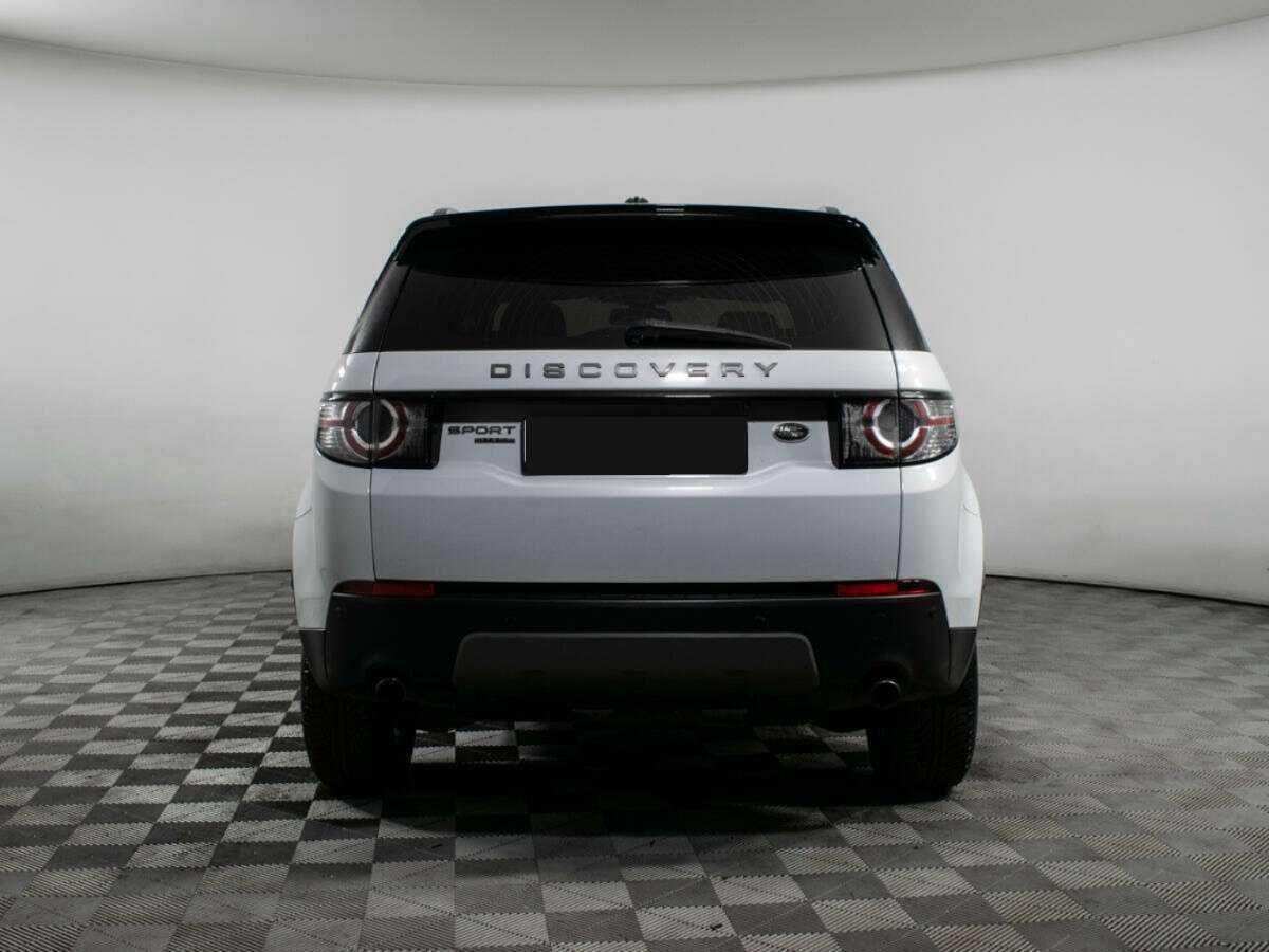 Land Rover Discovery Sport с пробегом — 2015 год. Фото: #5
