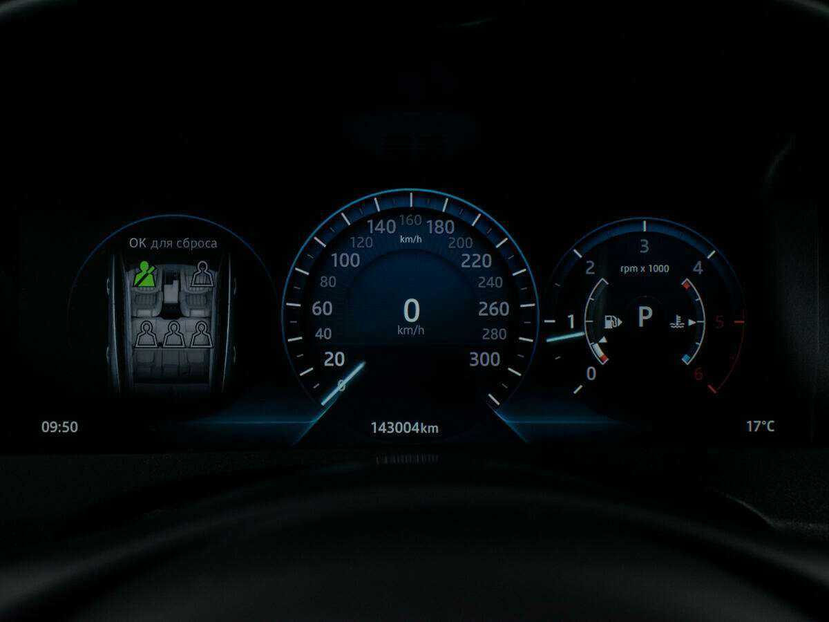 Jaguar F-Pace с пробегом — 2016 год. Фото: #15