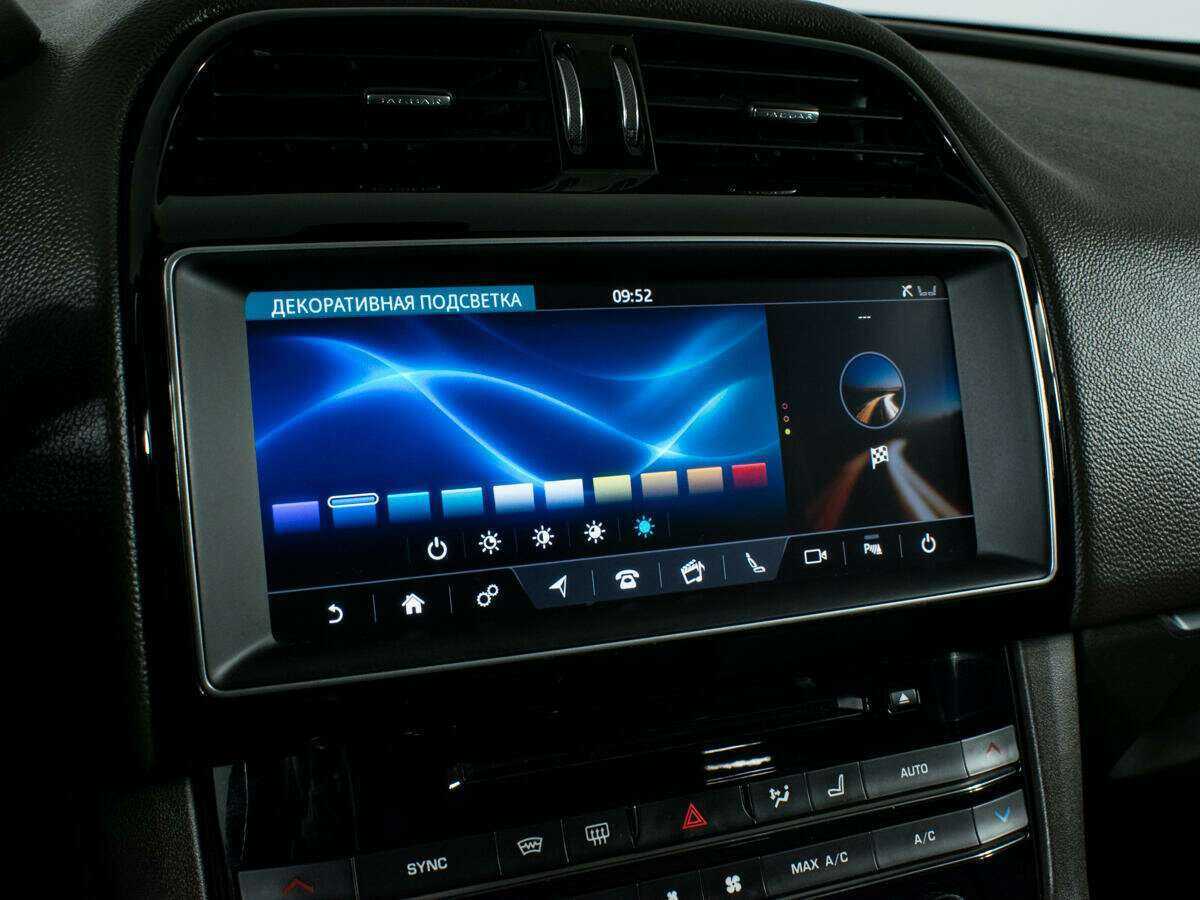 Jaguar F-Pace с пробегом — 2016 год. Фото: #23