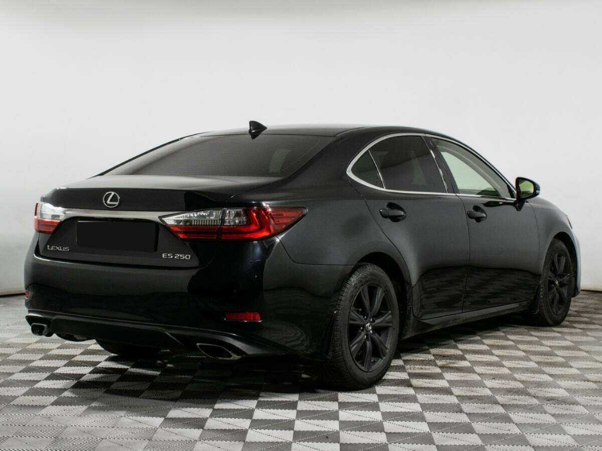 Lexus ES с пробегом — 2017 год. Фото: #3