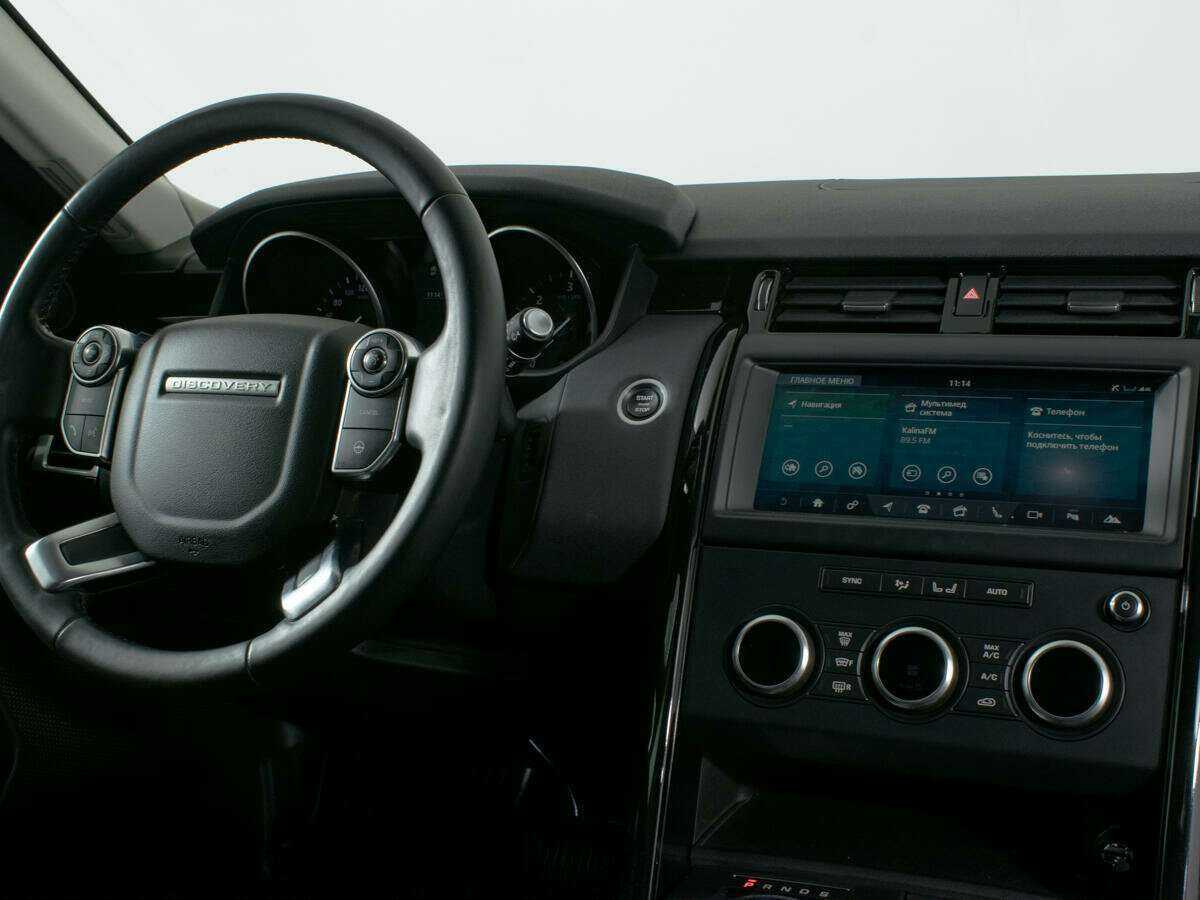 Land Rover Discovery с пробегом — 2018 год. Фото: #8