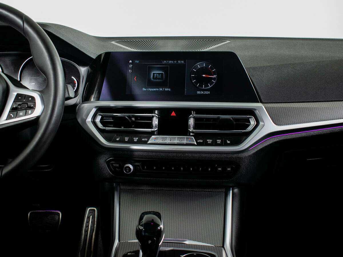 BMW 3 серии с пробегом — 2020 год. Фото: #8