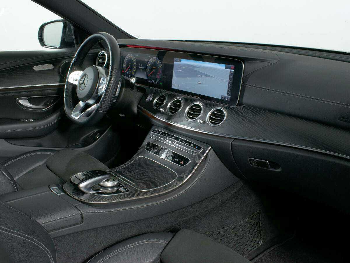 Mercedes-Benz E-Класс с пробегом — 2019 год. Фото: #8