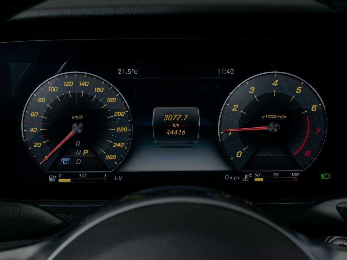 Mercedes-Benz E-Класс с пробегом — 2019 год. Фото: #10