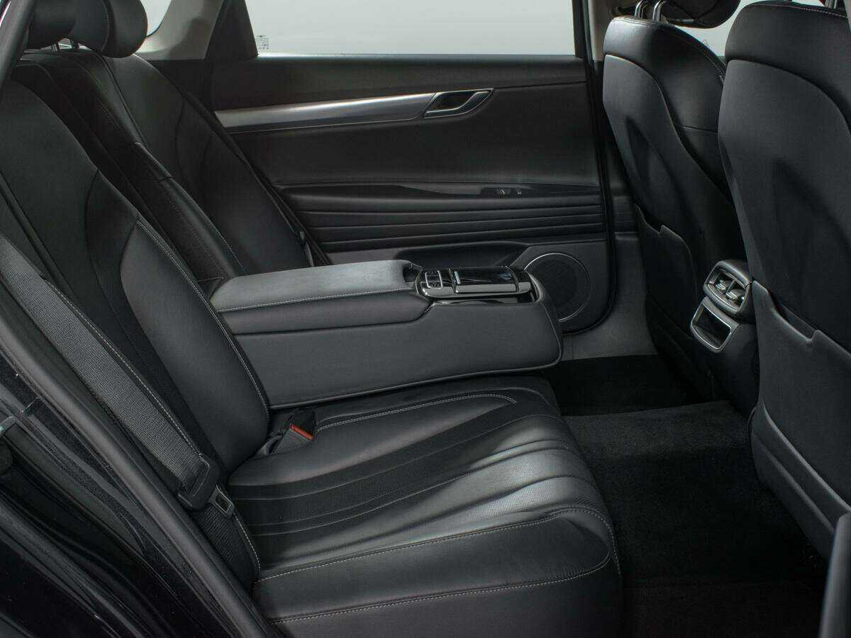 Genesis G80 с пробегом — 2021 год. Фото: #13