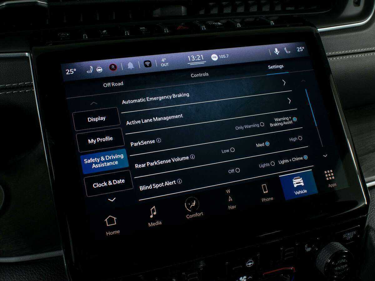 Jeep Grand Cherokee с пробегом — 2022 год. Фото: #21