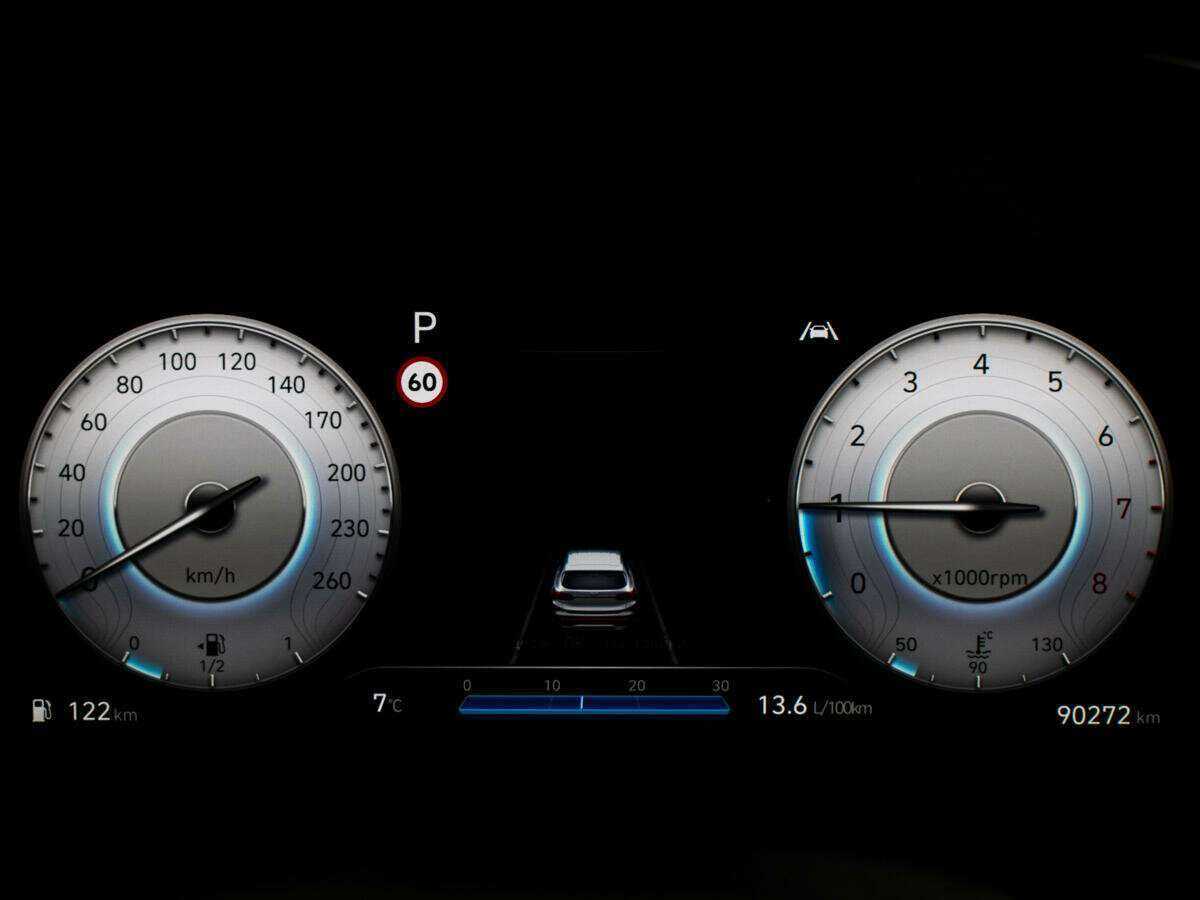 Hyundai Santa Fe с пробегом — 2021 год. Фото: #11