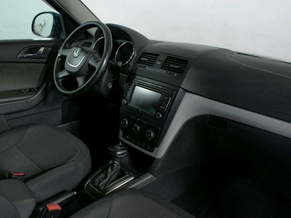 Skoda Yeti с пробегом — 2012 год. Фото: #6