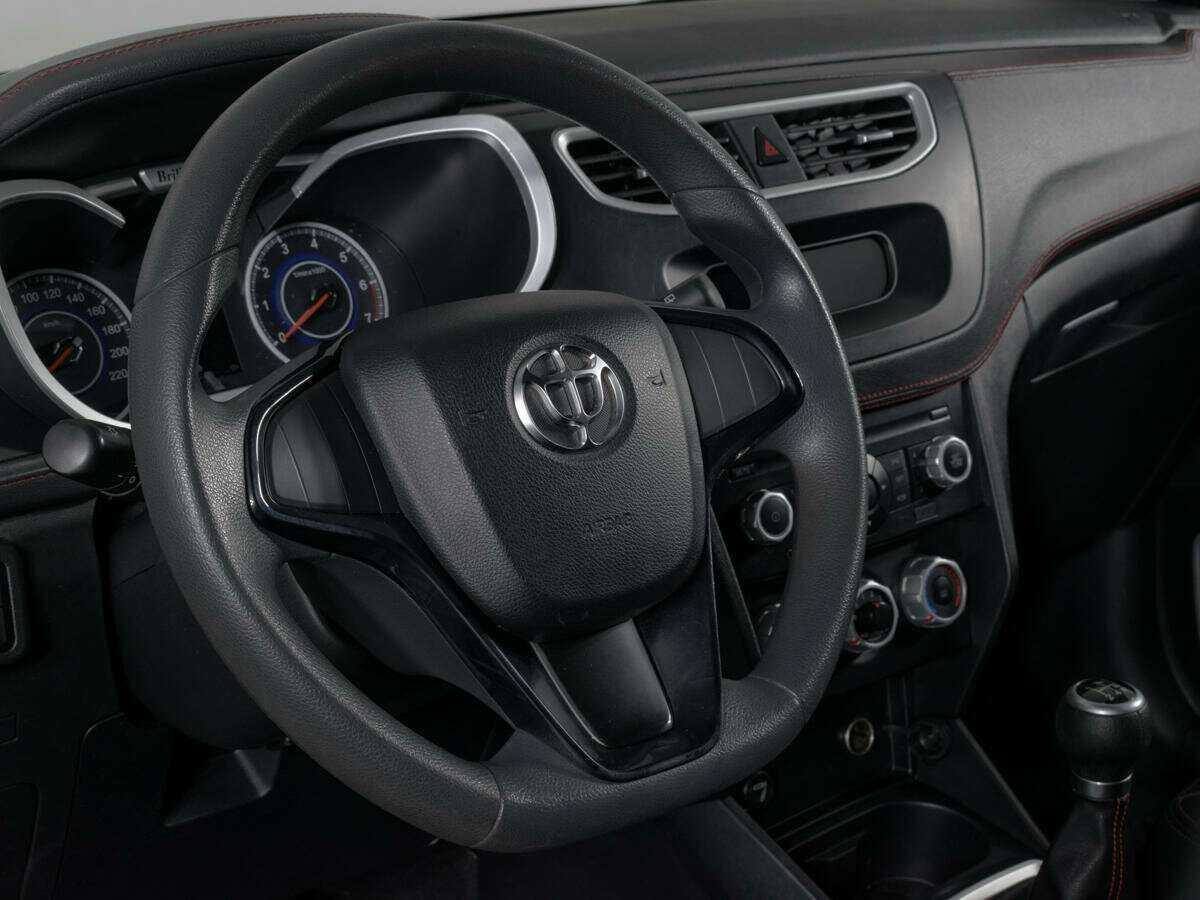 Brilliance V3 с пробегом — 2019 год. Фото: #13