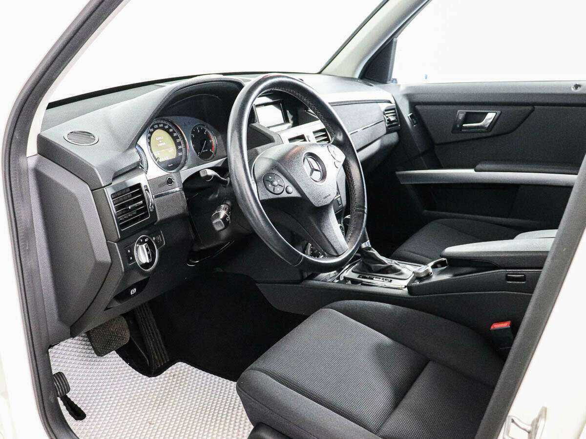 Mercedes-Benz GLK-Класс с пробегом — 2010 год. Фото: #7