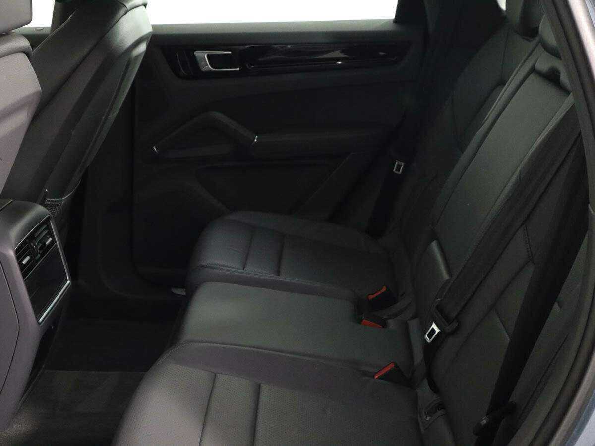 Porsche Cayenne с пробегом — 2019 год. Фото: #7