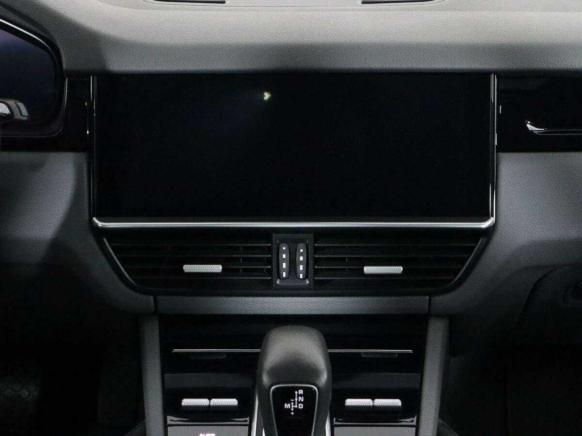 Porsche Cayenne с пробегом — 2019 год. Фото: #10