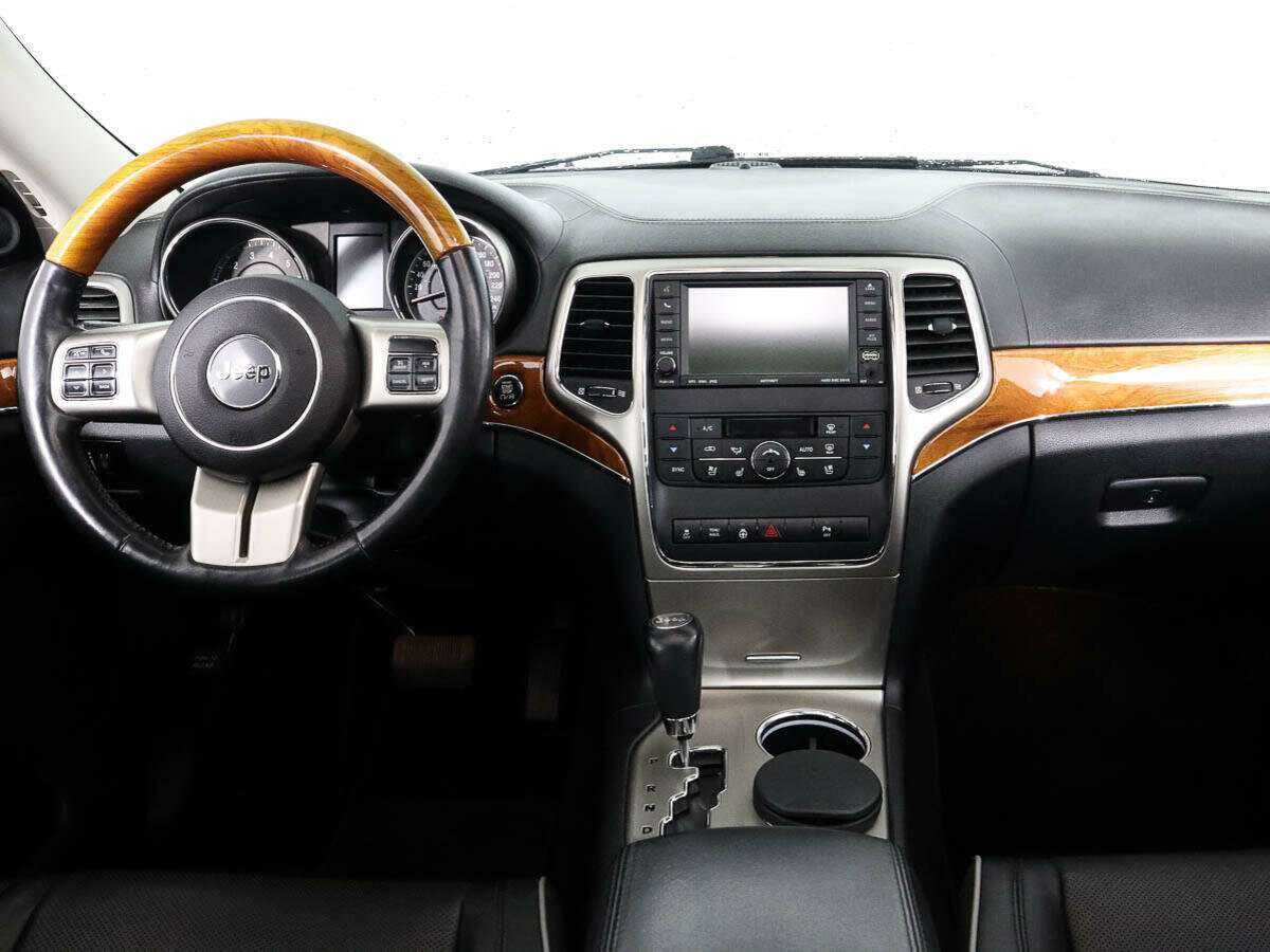 Jeep Grand Cherokee с пробегом — 2011 год. Фото: #9