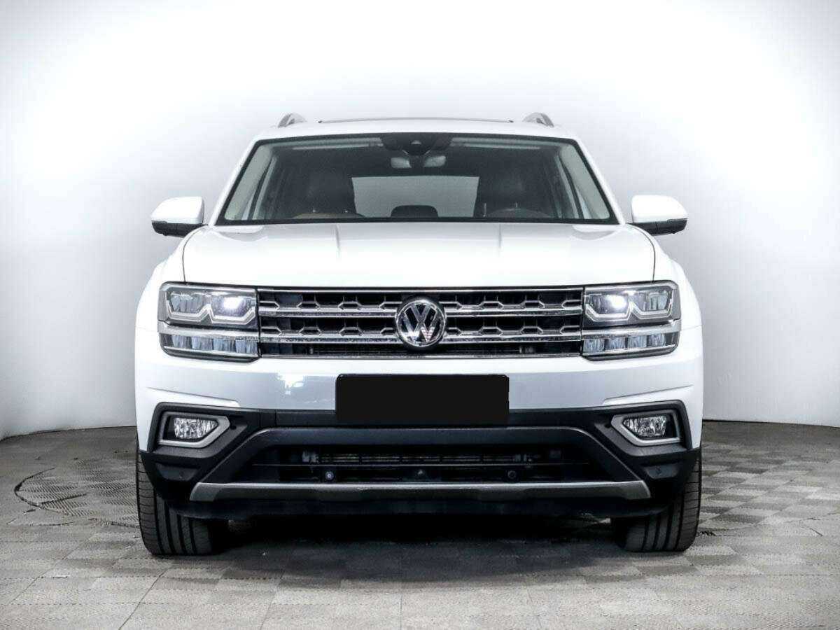 Volkswagen Teramont с пробегом — 2018 год. Фото: #1