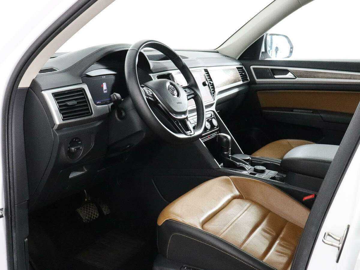 Volkswagen Teramont с пробегом — 2018 год. Фото: #7