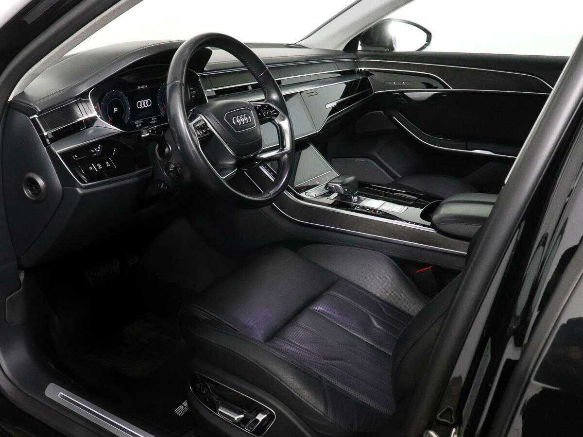 Audi A8 с пробегом — 2018 год. Фото: #7