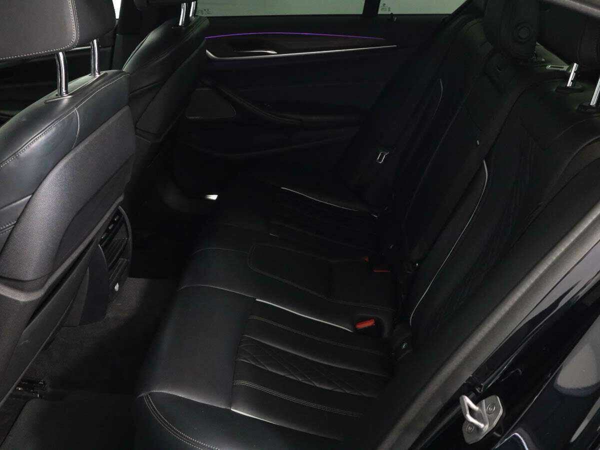 BMW 5 серии с пробегом — 2018 год. Фото: #8