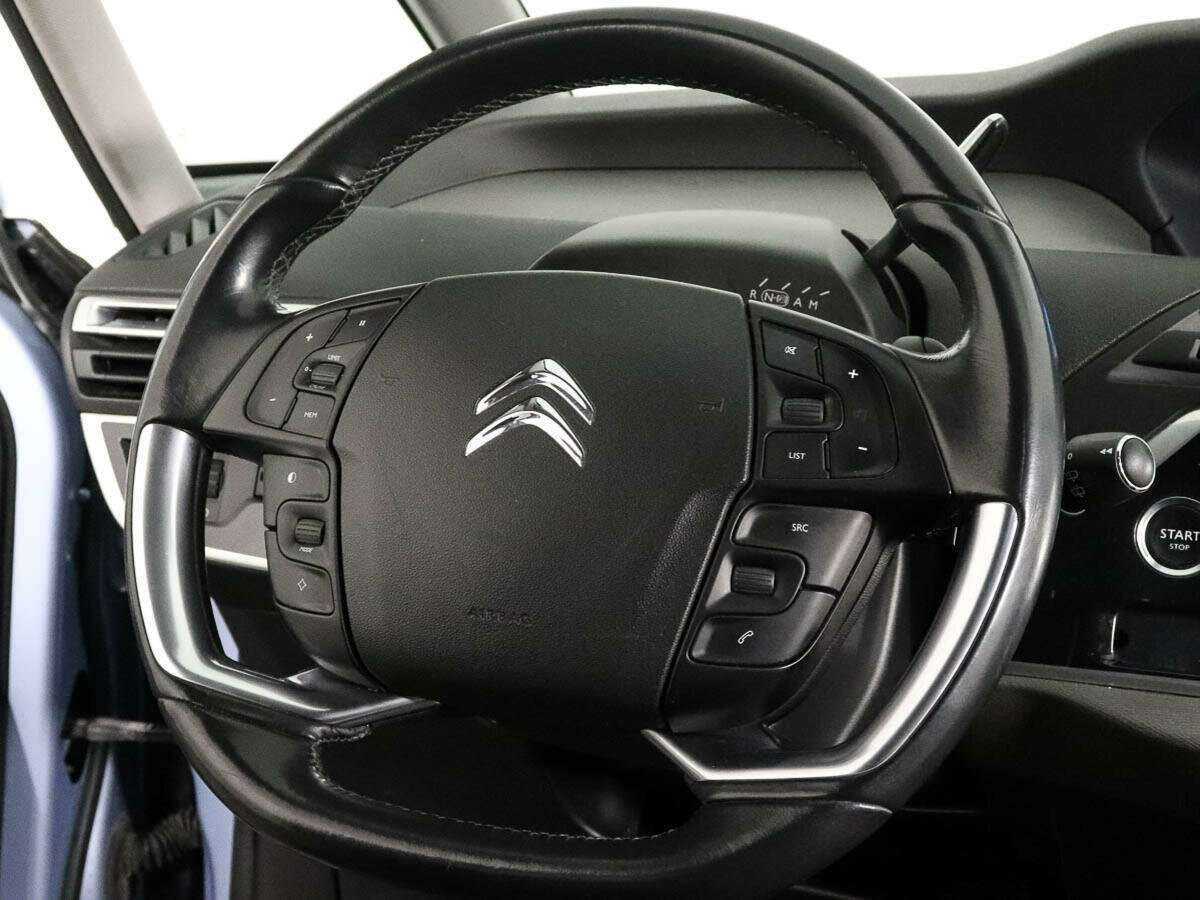 Citroen C4 Picasso с пробегом — 2014 год. Фото: #12