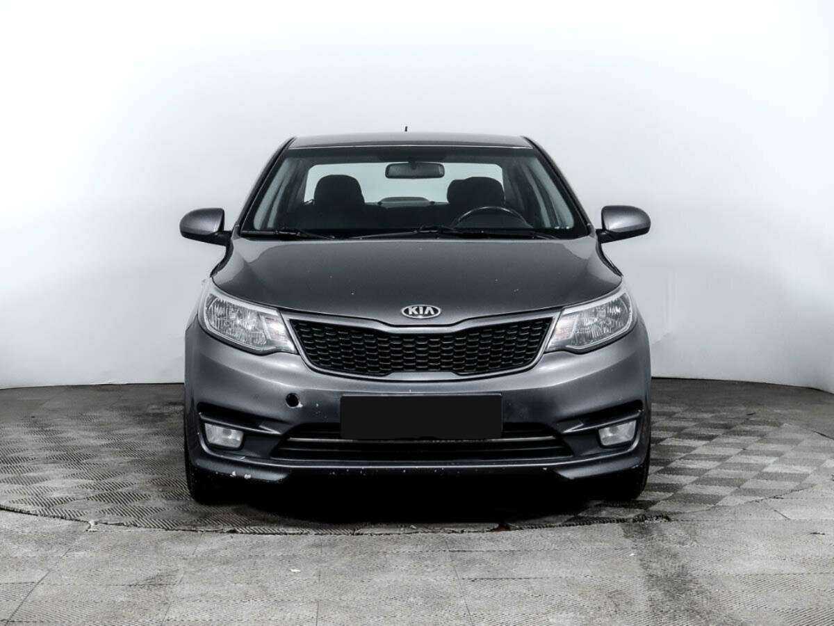 Kia Rio с пробегом — 2015 год. Фото: #1