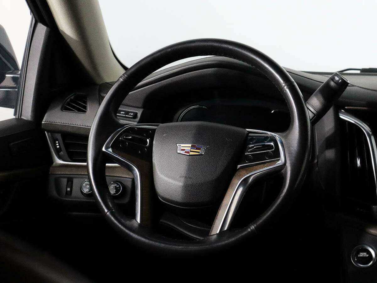 Cadillac Escalade с пробегом — 2019 год. Фото: #11