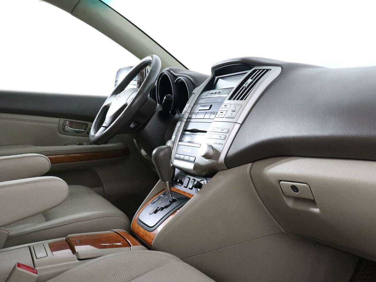 Lexus RX с пробегом — 2008 год. Фото: #6