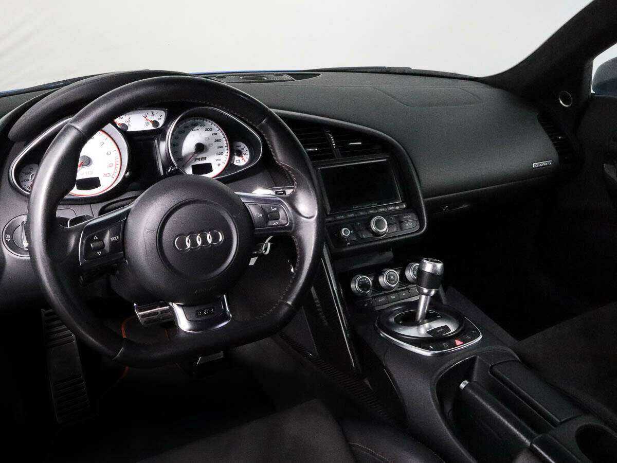 Audi R8 с пробегом — 2012 год. Фото: #8