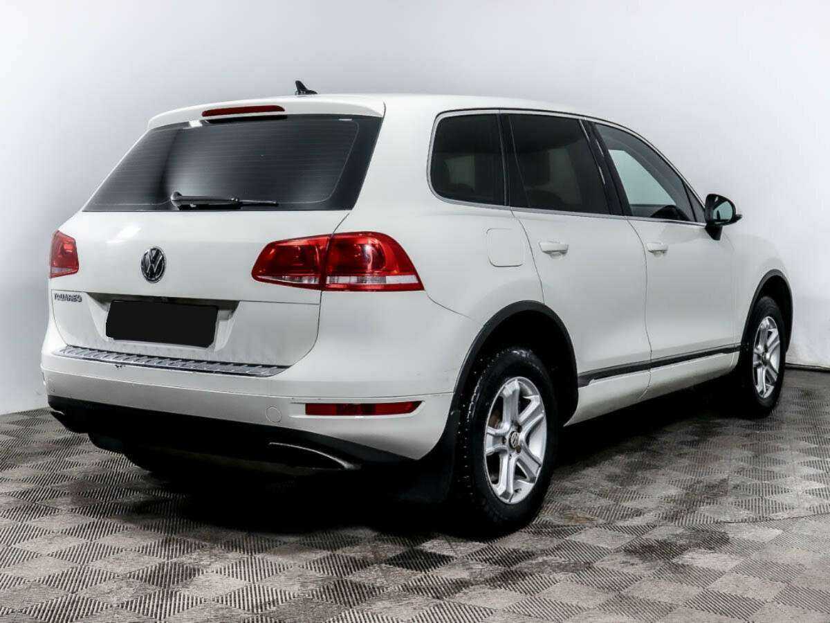 Volkswagen Touareg с пробегом — 2010 год. Фото: #3