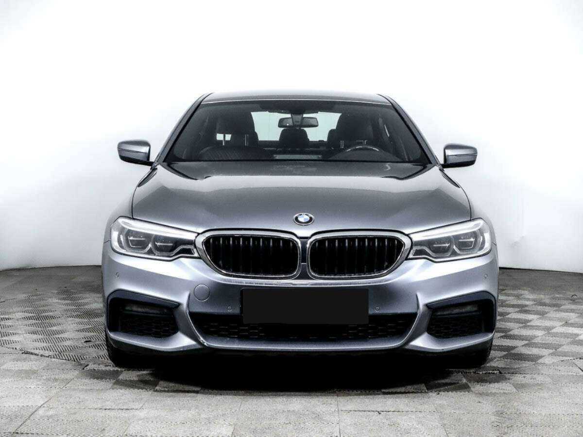 BMW 5 серии с пробегом — 2018 год. Фото: #1