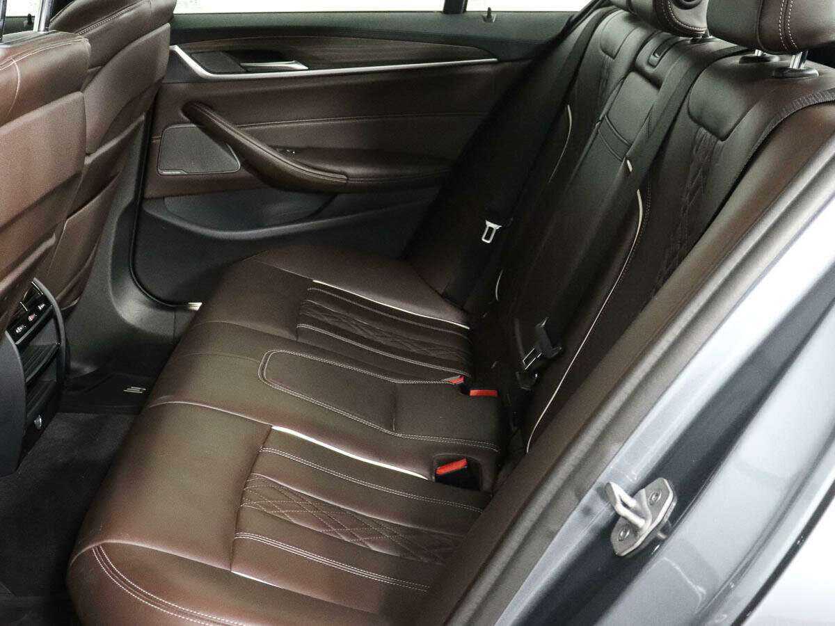 BMW 5 серии с пробегом — 2018 год. Фото: #6