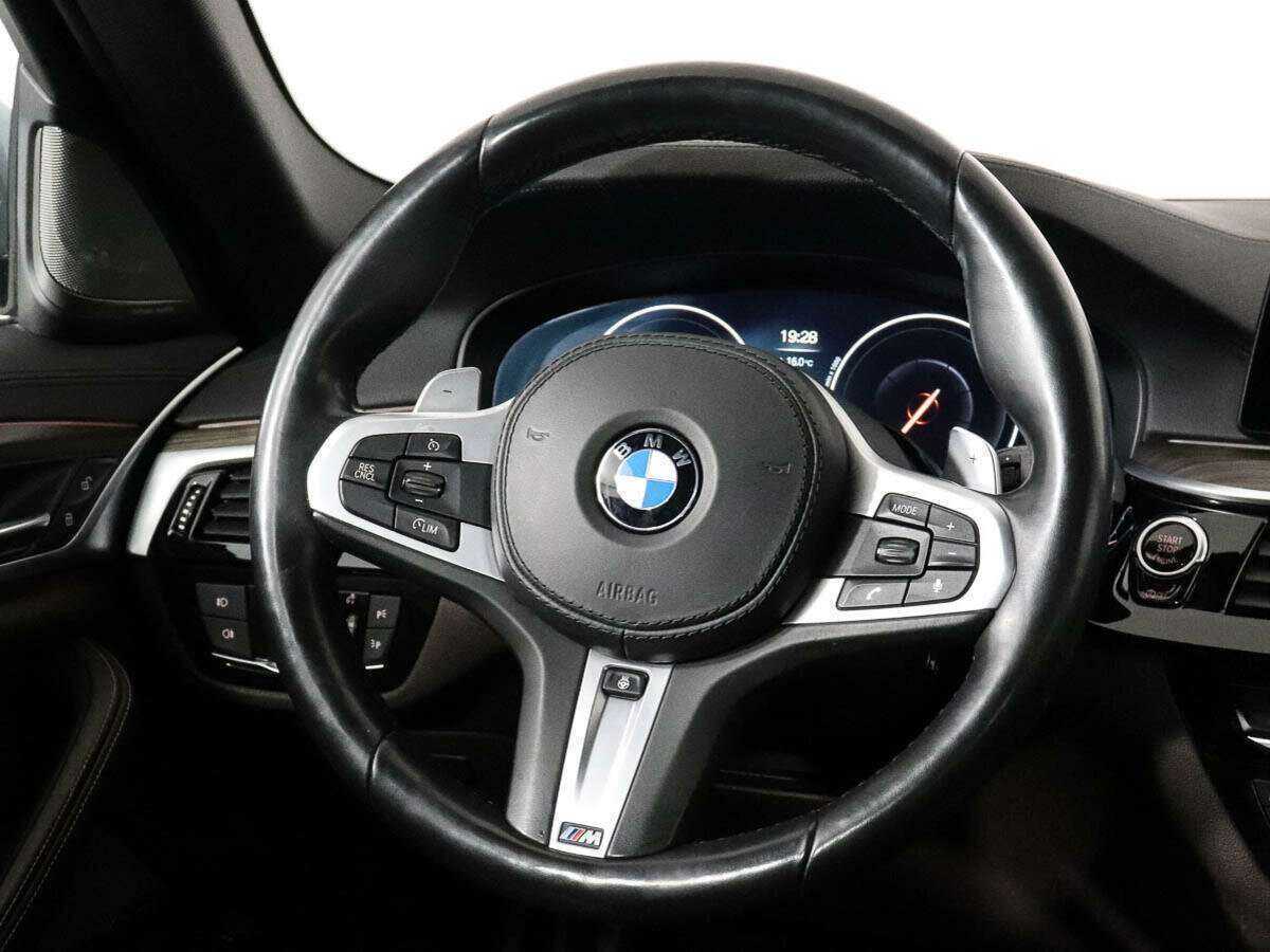 BMW 5 серии с пробегом — 2018 год. Фото: #10