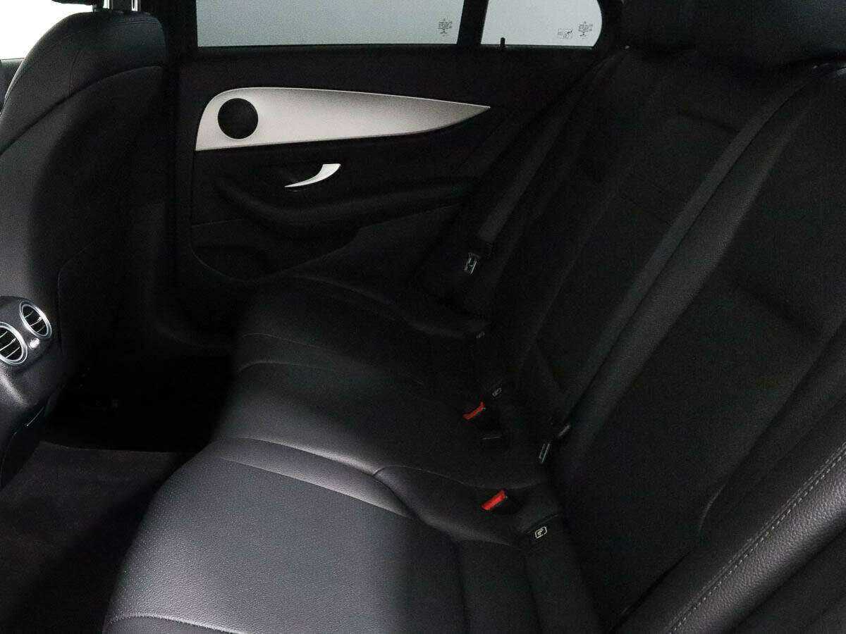 Mercedes-Benz E-Класс с пробегом — 2022 год. Фото: #7