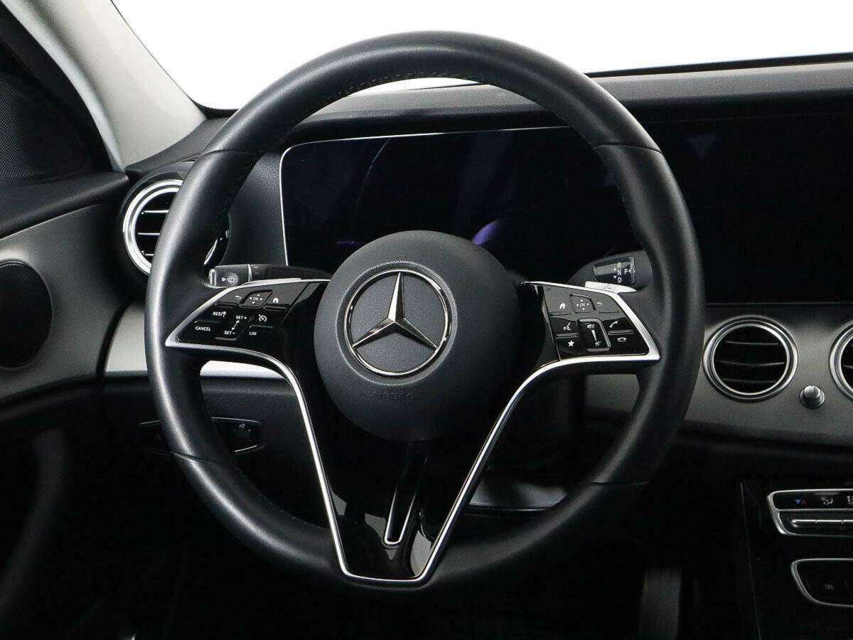 Mercedes-Benz E-Класс с пробегом — 2022 год. Фото: #11