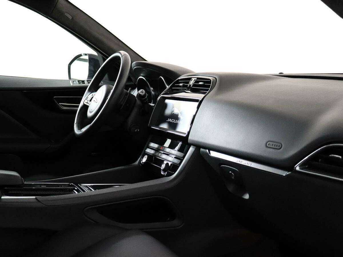 Jaguar F-Pace с пробегом — 2020 год. Фото: #6