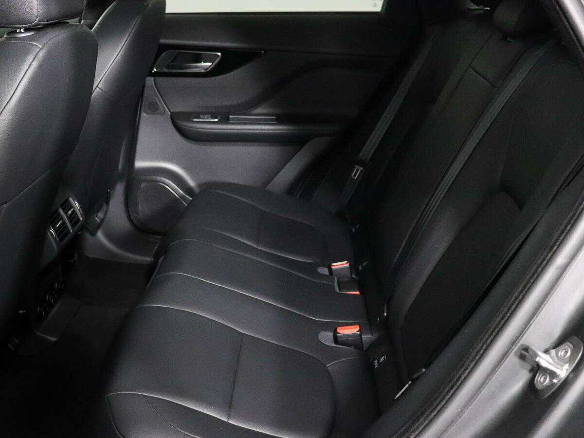 Jaguar F-Pace с пробегом — 2020 год. Фото: #7