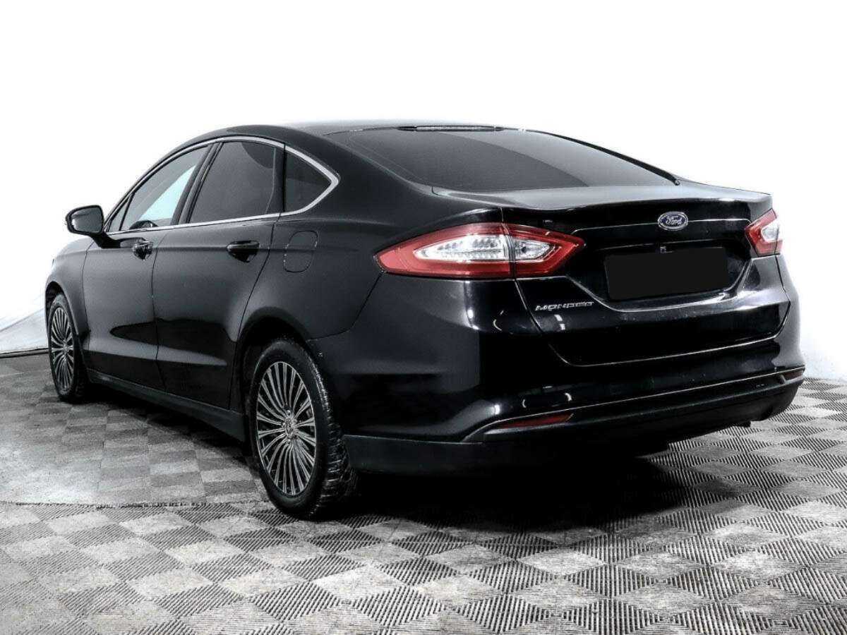 Ford Mondeo с пробегом — 2015 год. Фото: #4