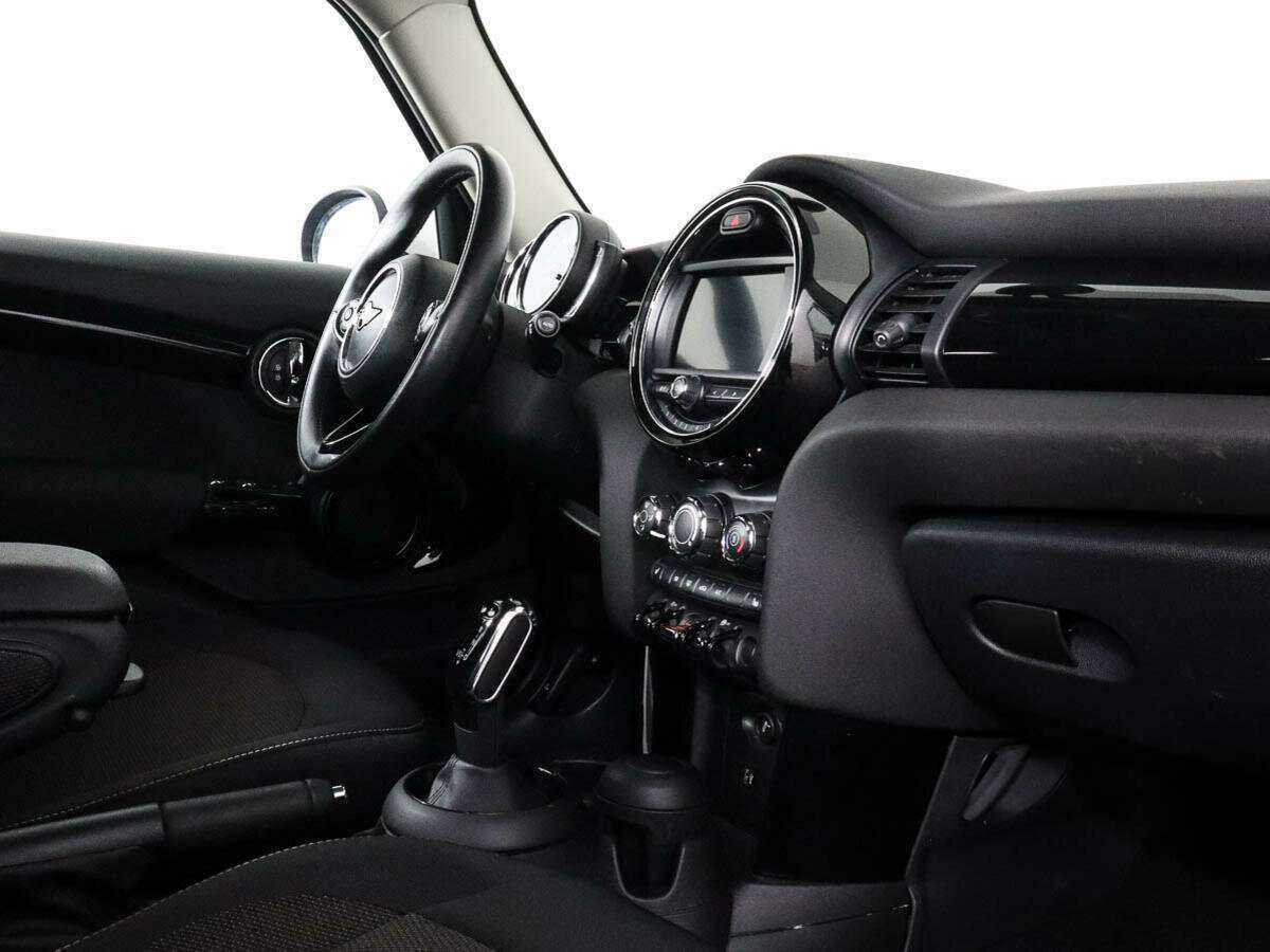 Mini Hatch с пробегом — 2019 год. Фото: #5
