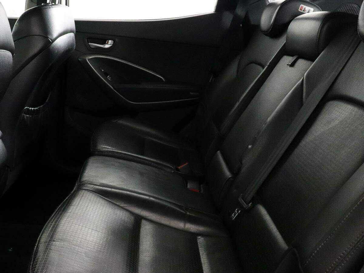 Hyundai Santa Fe с пробегом — 2013 год. Фото: #7