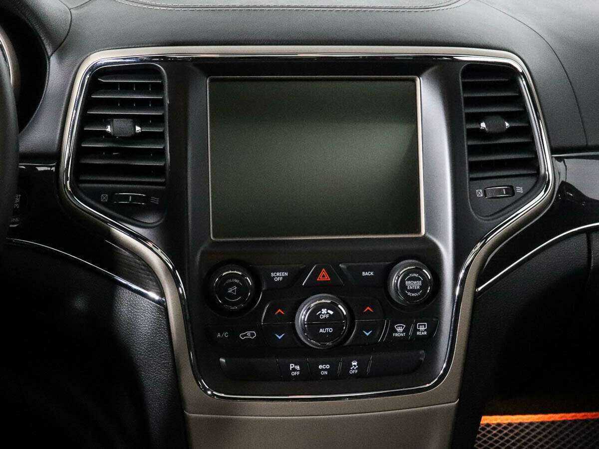 Jeep Grand Cherokee с пробегом — 2014 год. Фото: #10