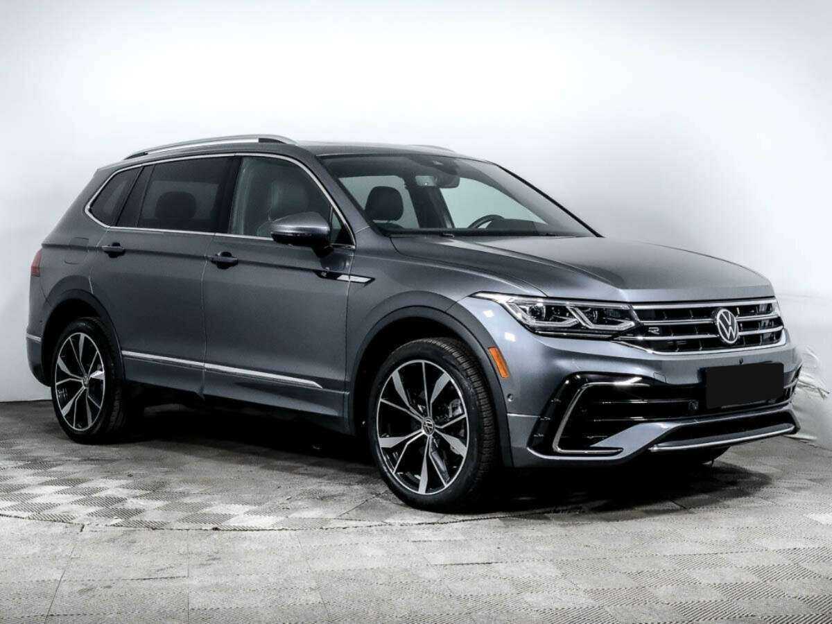 Volkswagen Tiguan с пробегом — 2021 год. Фото: #2