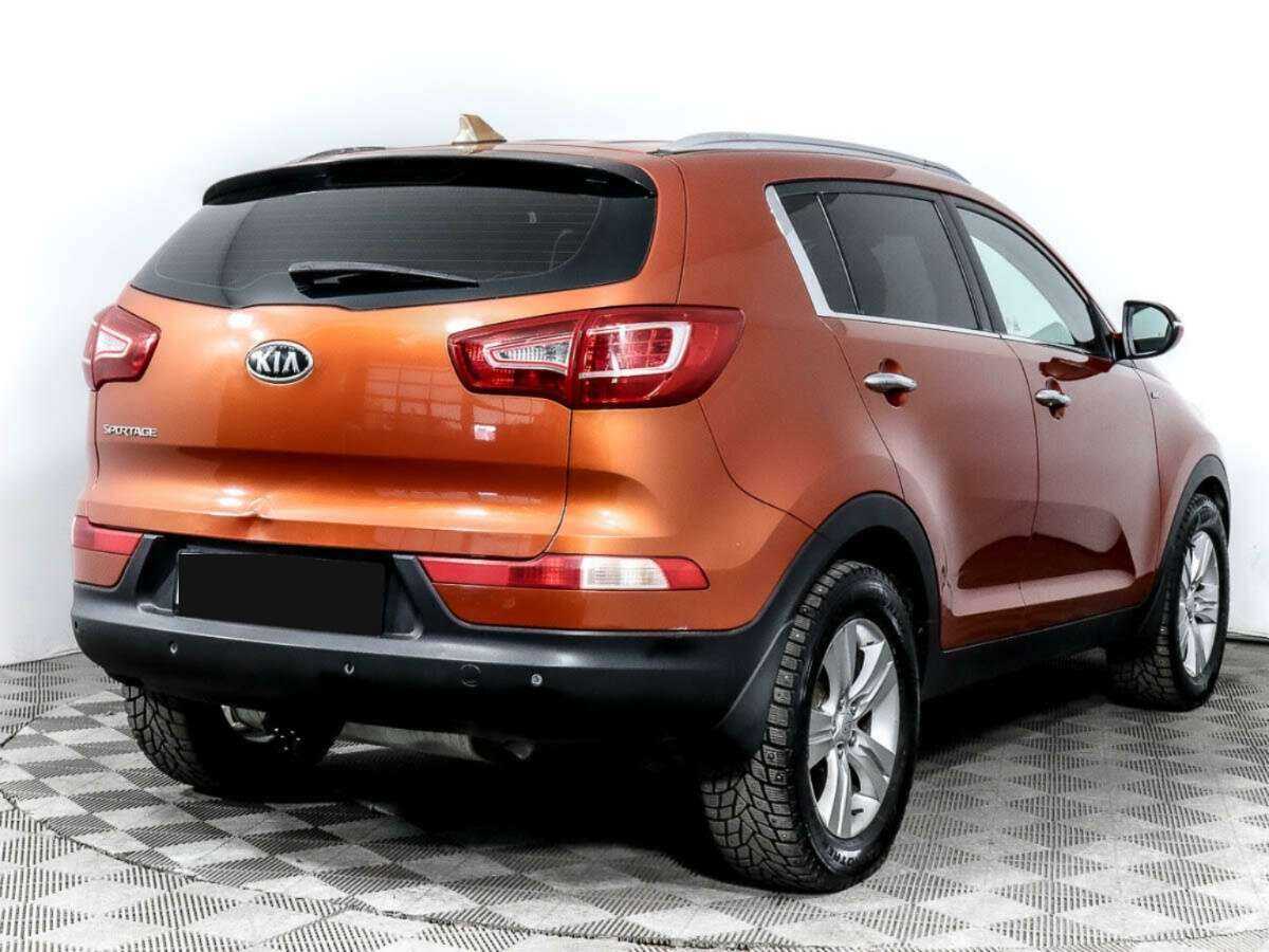 Kia Sportage с пробегом — 2010 год. Фото: #3