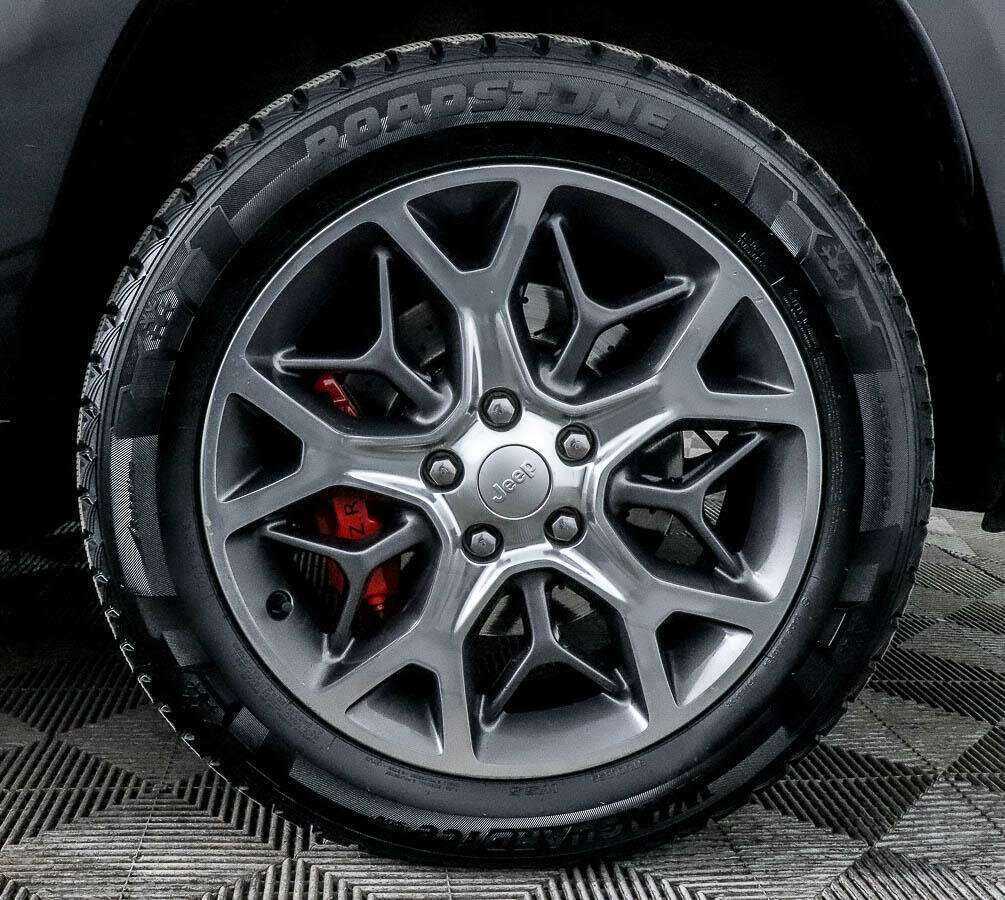 Jeep Grand Cherokee с пробегом — 2020 год. Фото: #15