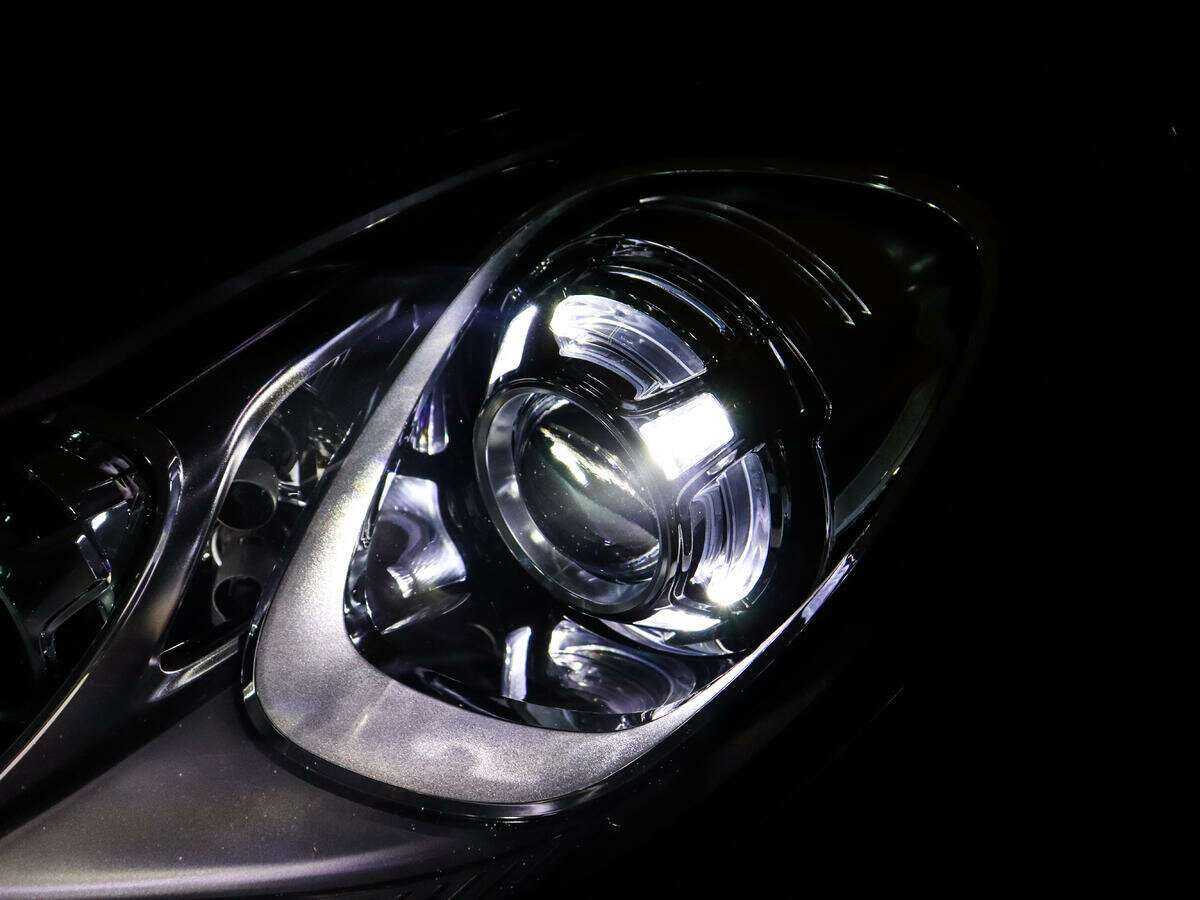 Porsche Macan с пробегом — 2018 год. Фото: #12